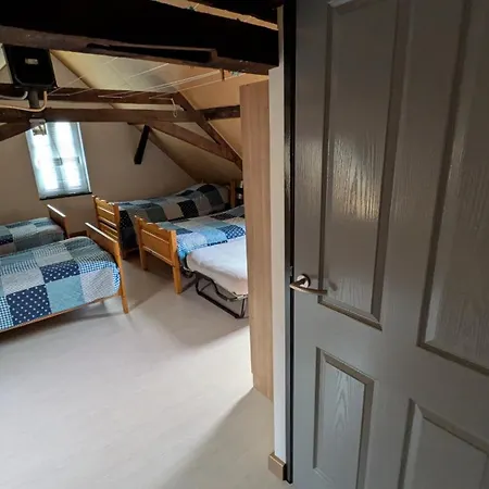 Mosel-cottage 브리에데른